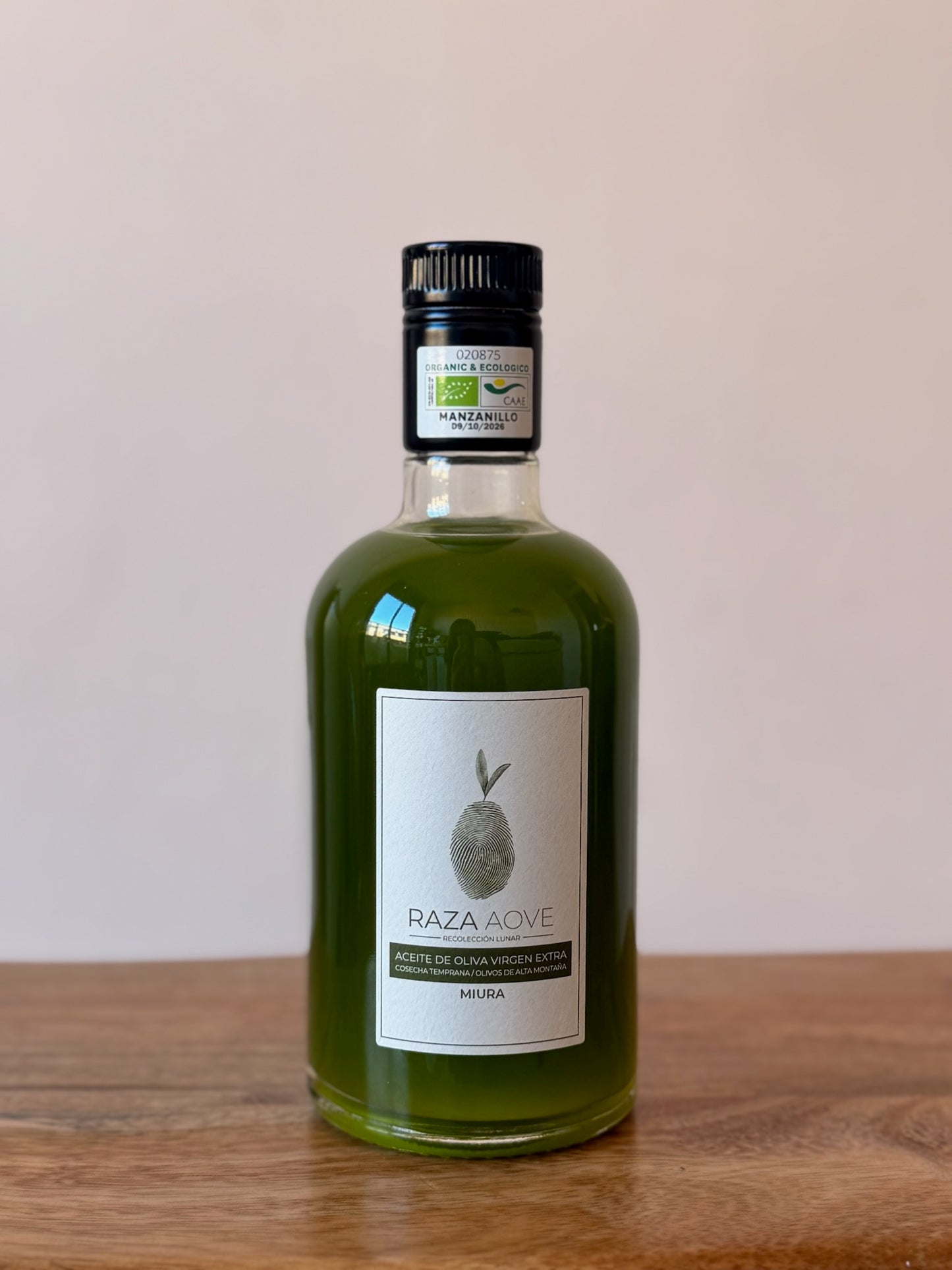 RAZA AOVE Miura trans 500ml Manzanillo de sierra